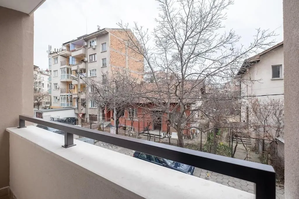 Bright & Chic Parkside Apartment Sofia Bulgarien