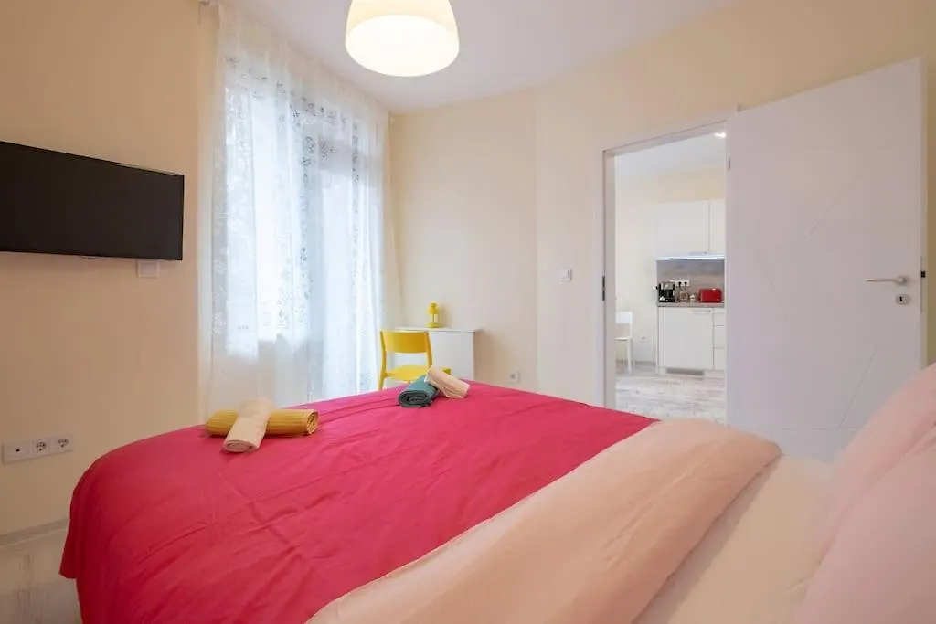 Bright & Chic Parkside Apartment Sofia 0*,  Bulgaria